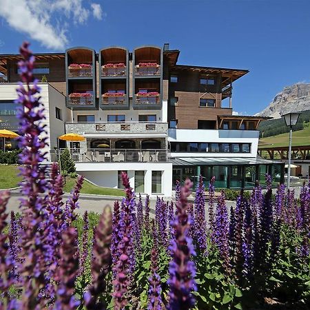 Hotel Ciasa Soleil La Villa  Eksteriør bilde