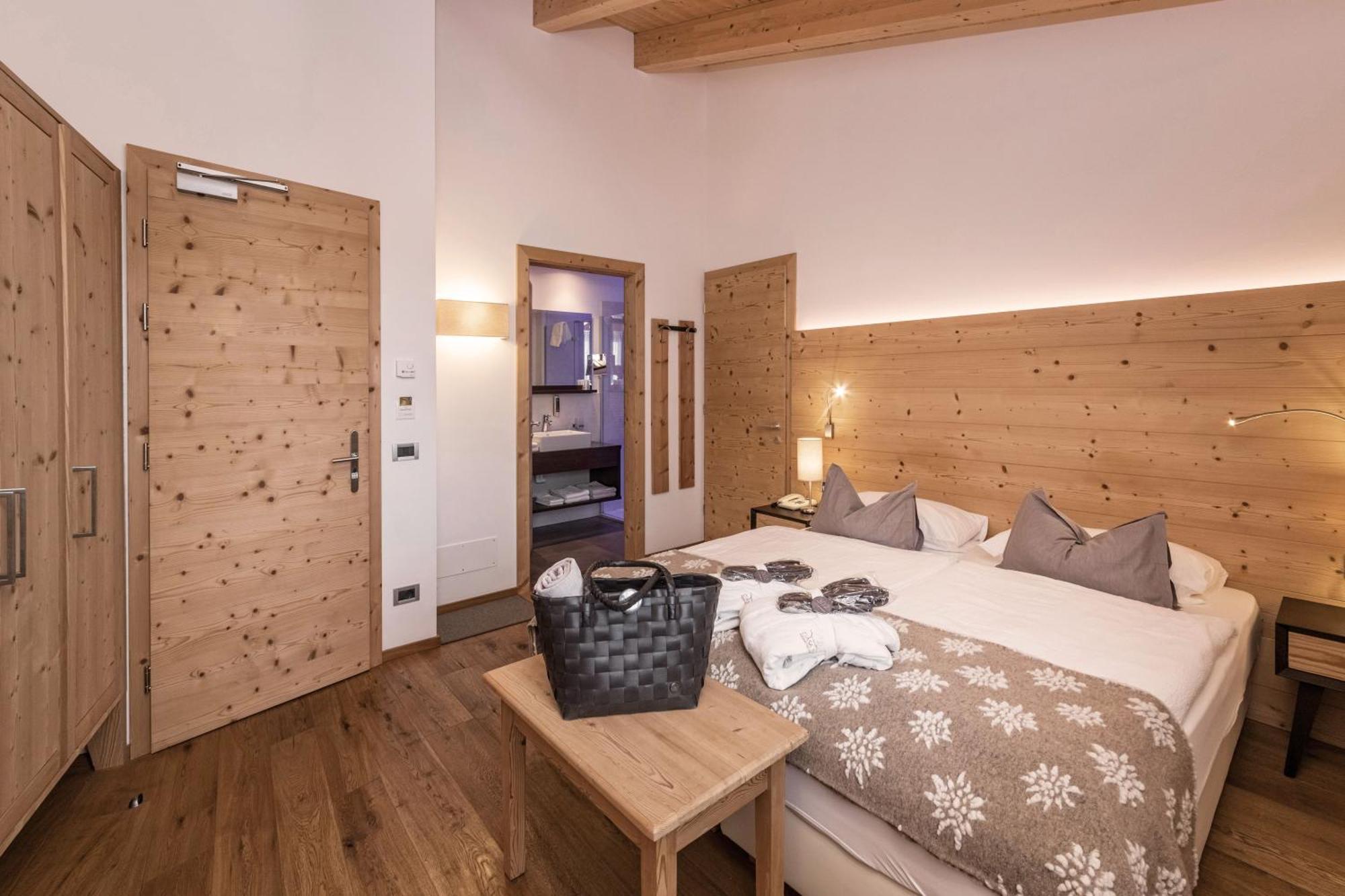 Hotel Ciasa Soleil La Villa  Eksteriør bilde